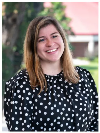 Marah Moy - Advisor for undergraduate business students with last names starting with E through J