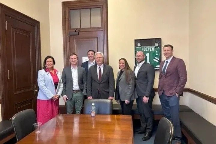 Hollie Mackey, CEO of the ND AgTech Engine with ND Senator John Hoven in his Washington office.