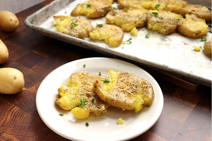 Garlic Smashed Potatoes