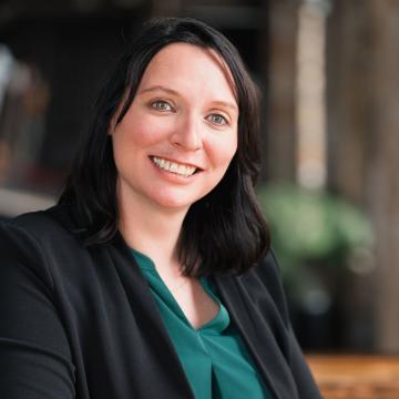 Headshot of Carrie Johnson