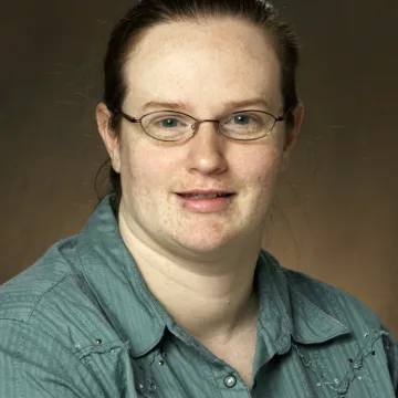 Headshot of Jennifer Young