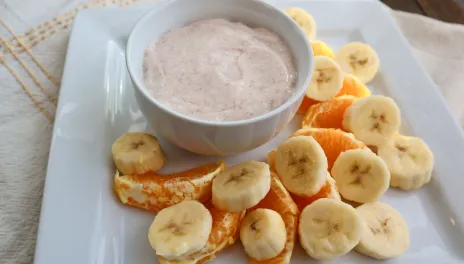 Fresh Fruit with Cinnamon Yogurt Dip