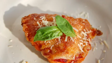 BAKED CHICKEN PARMESAN