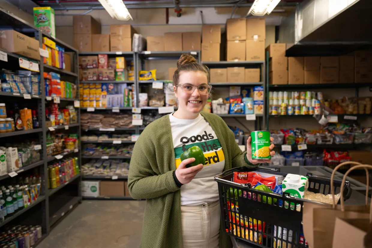 Nicole Neumiller Food Pantry